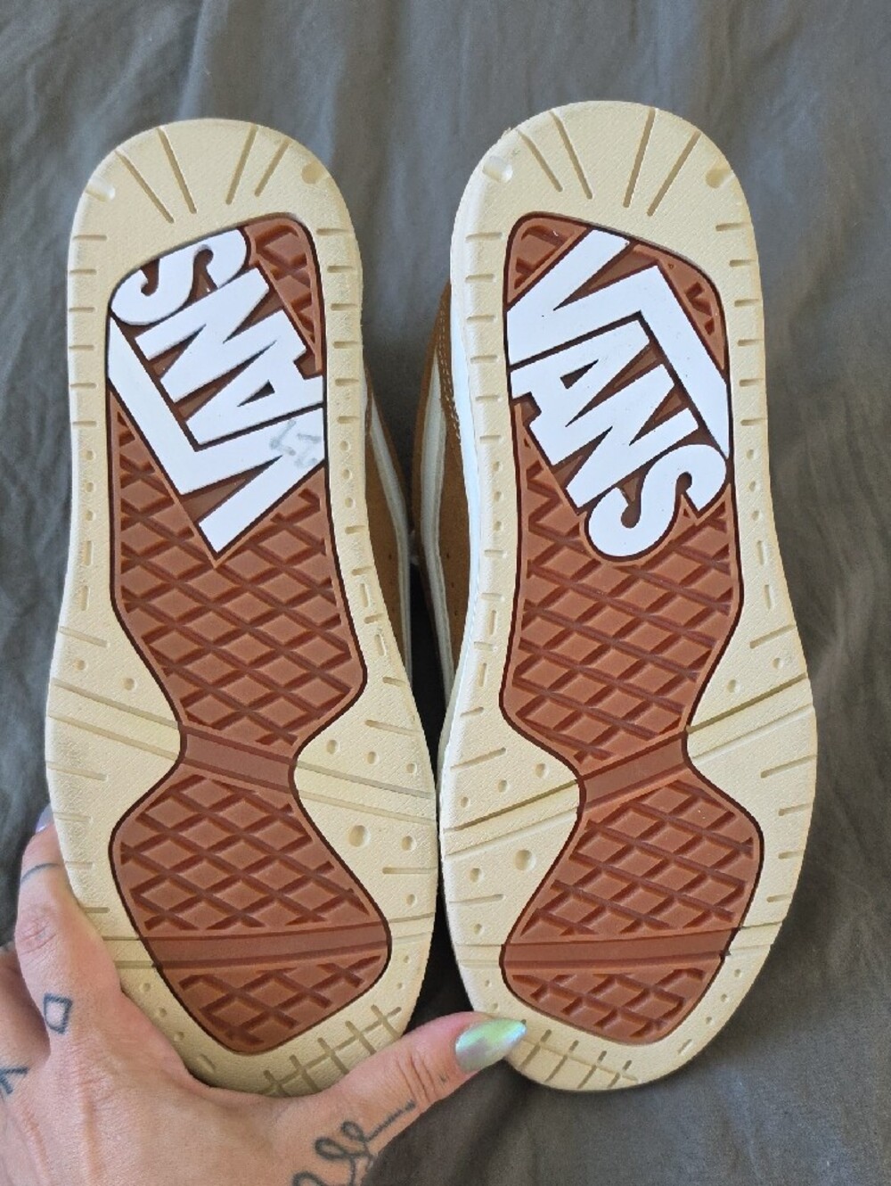 Vans Tan Suede Low-Top Sneakers - Picture 3 of 5